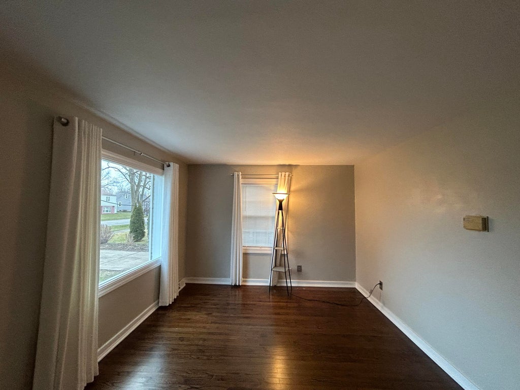Photo of 510 N Lawrence Street, Hobart, IN 46342 (MLS # 847211)