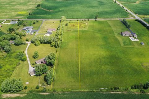 Unimproved Land in Hebron IN 450-Lot #1 South Street 2.jpg