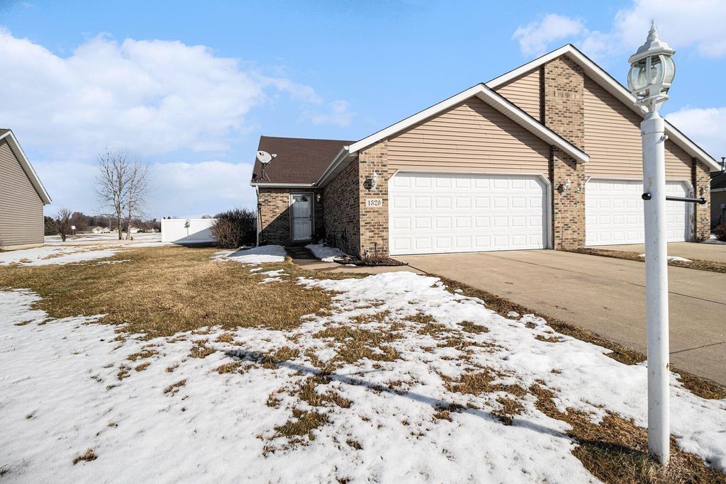 Photo of 1329 California Street, Hobart, IN 46342 (MLS # 833986)