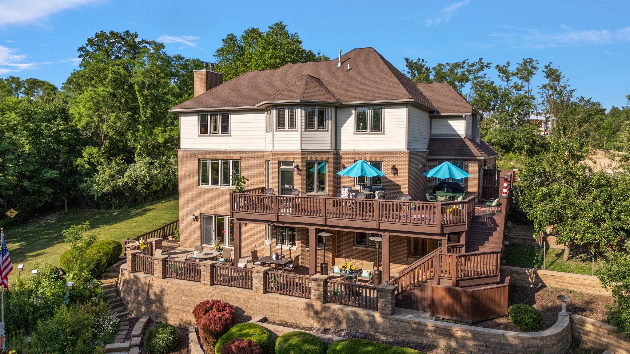 84 Liberty Lakes Drive