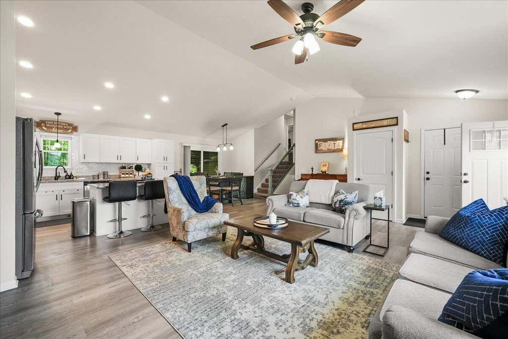 Photo of 685 Friars Green, Valparaiso, IN 46385 (MLS # 840258)