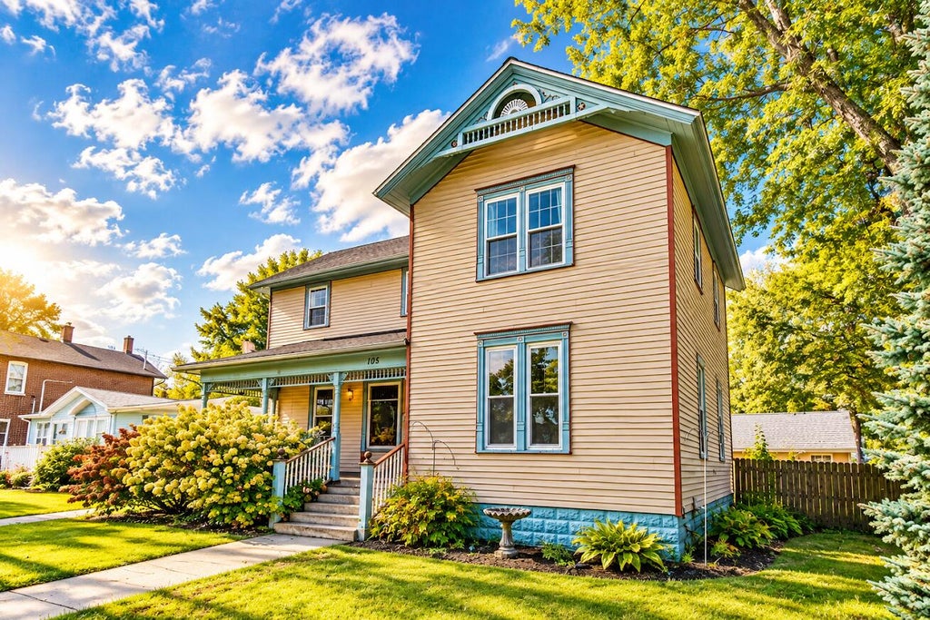 Photo of 105 N Illinois Street, Wanatah, IN 46390 (MLS # 846628)