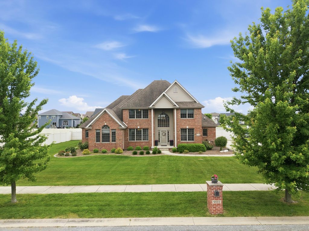 Photo of 9111 W 96th Place, Saint John, IN 46373 (MLS # 840136)