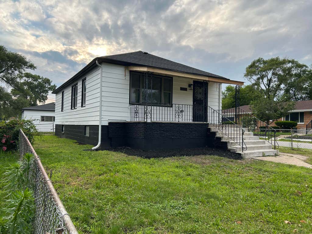 Photo of 2402 Polk Street, Gary, IN 46407 (MLS # 841401)
