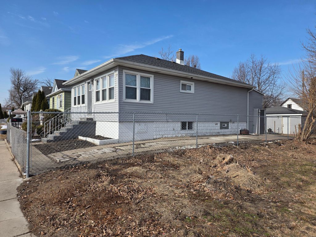 Photo of 1127 164th Place, Hammond, IN 46320 (MLS # 833956)