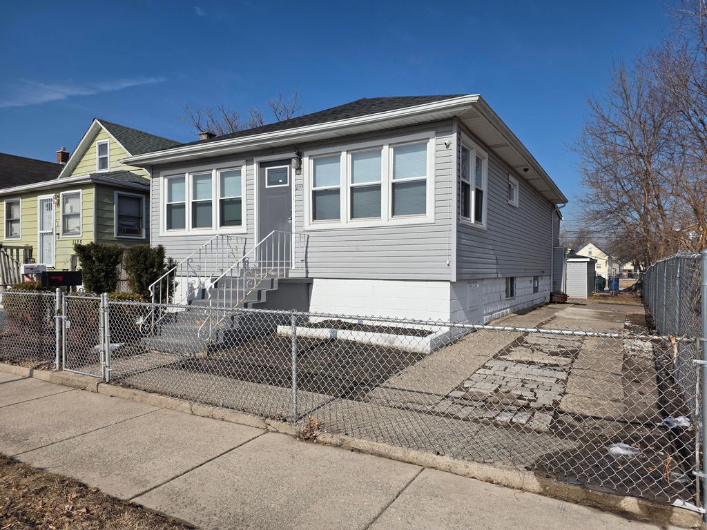 Photo of 1127 164th Place, Hammond, IN 46320 (MLS # 833956)