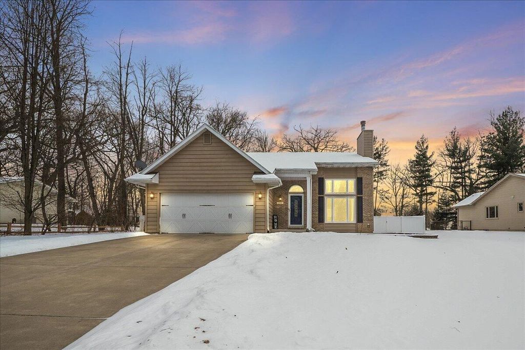 Photo of 2131 E 9th Place, Hobart, IN 46342 (MLS # 833585)