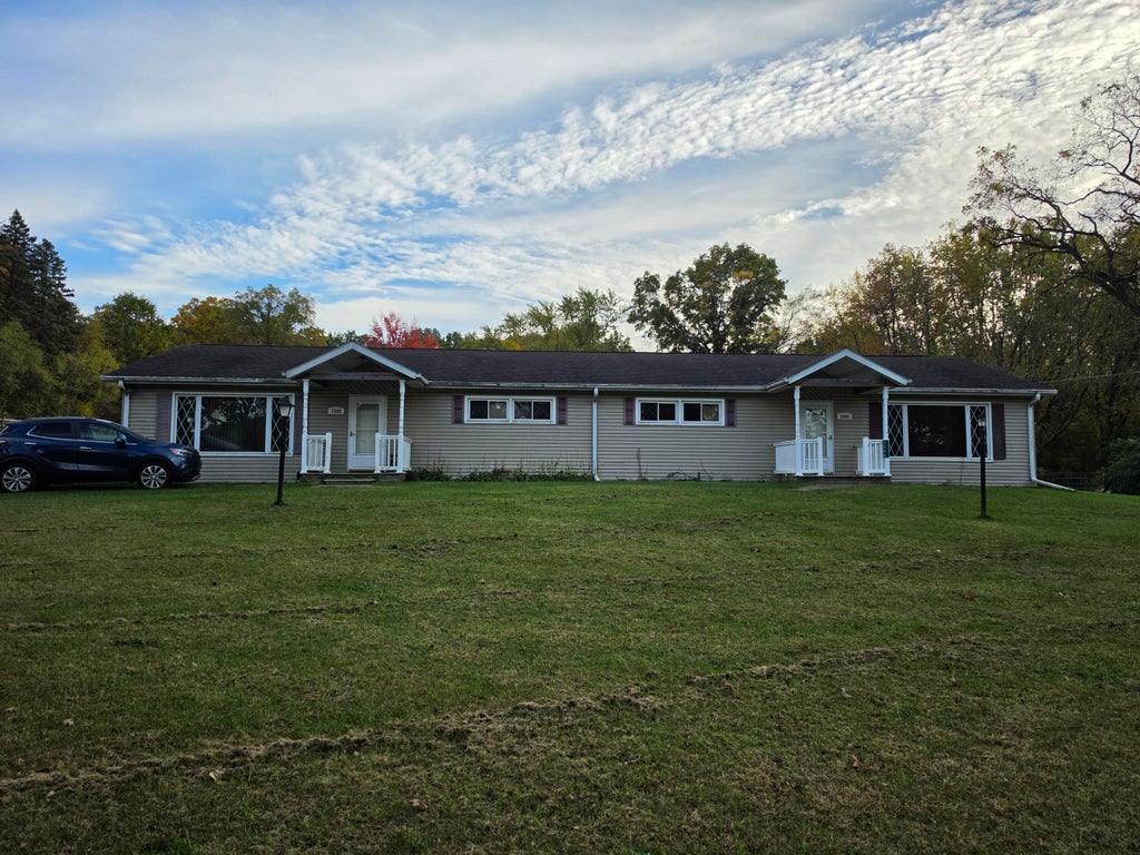 Photo of 1532/1546 W Springville Road, La Porte, IN 46350 (MLS # 847337)