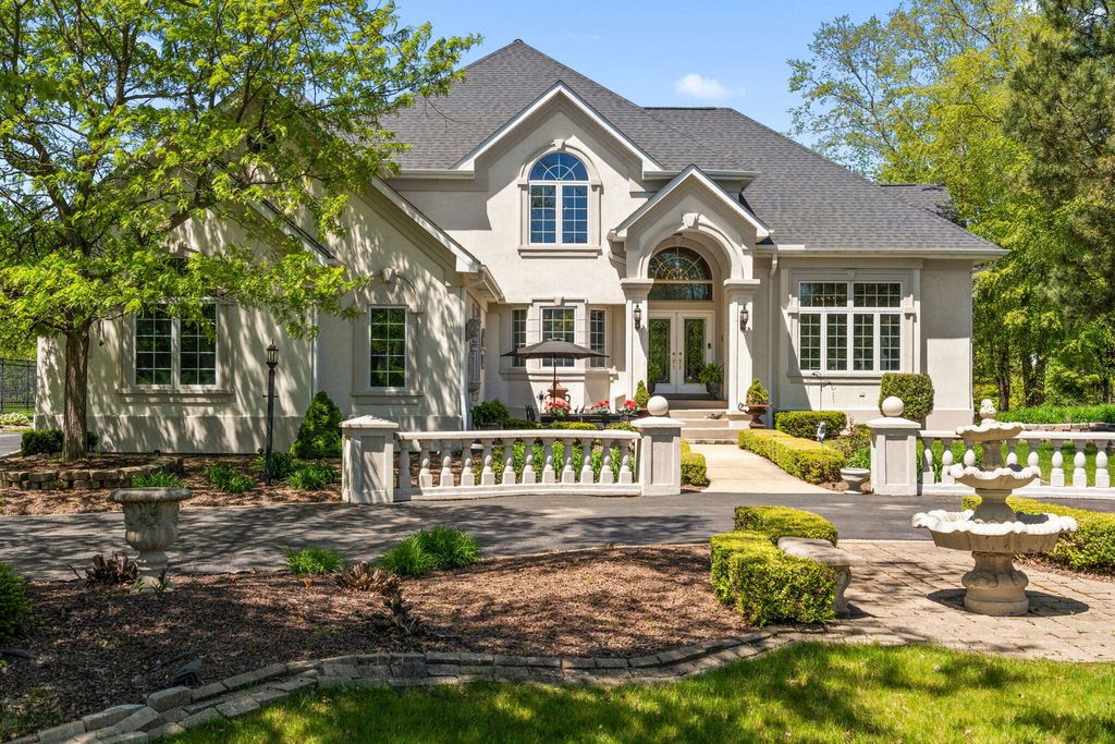 Photo of 836 Royal Dublin Lane, Dyer, IN 46311 (MLS # 839004)