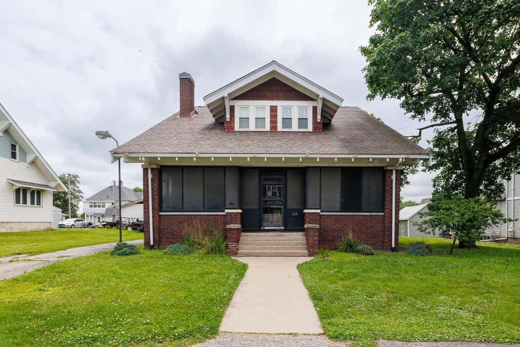 Photo of 119 N Newton Street, Goodland, IN 47948 (MLS # 841244)