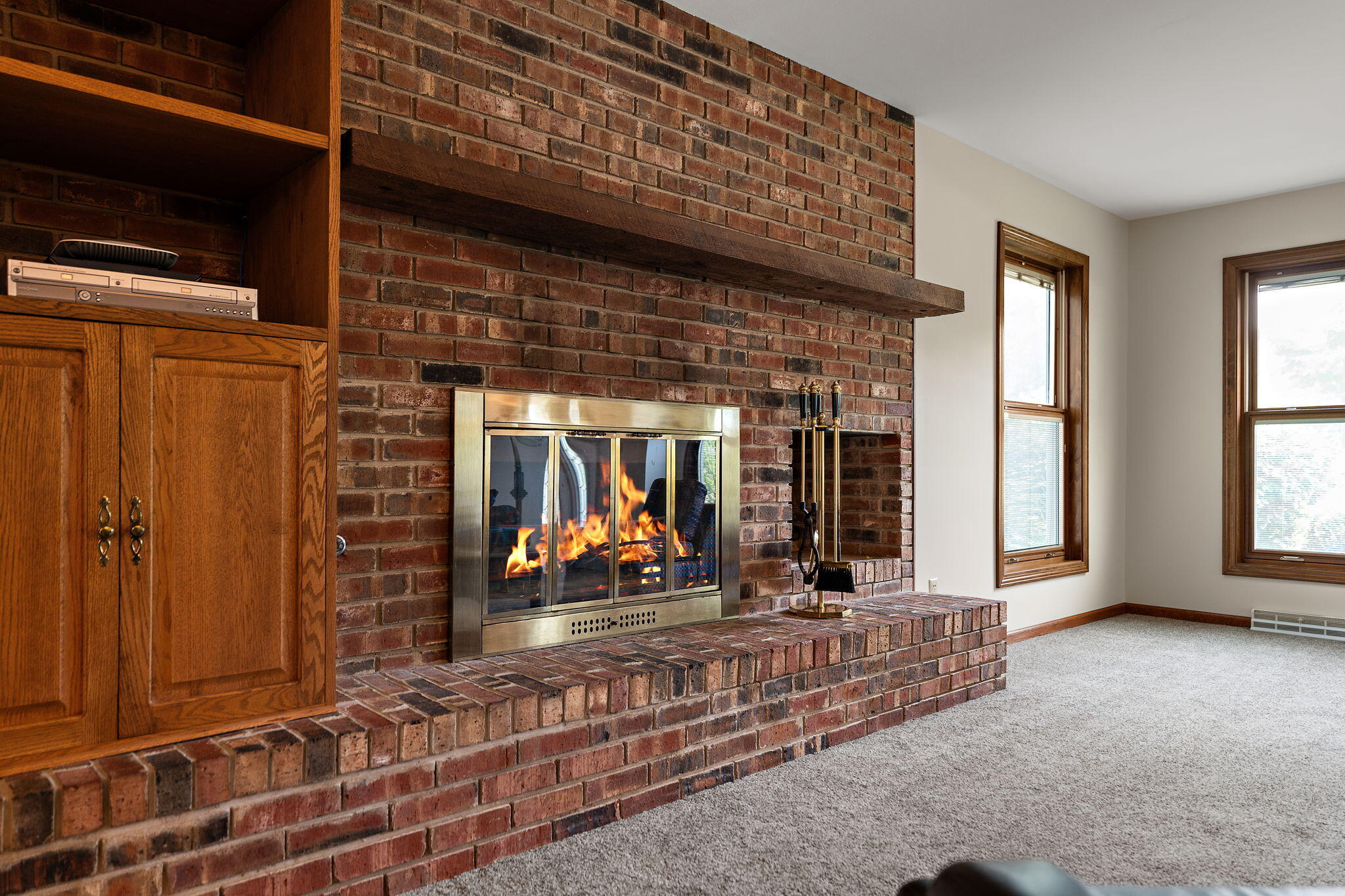 Valparaiso, Indiana 46385, United States, 4 Bedrooms Bedrooms, ,3 BathroomsBathrooms,Residential,Pending,171754