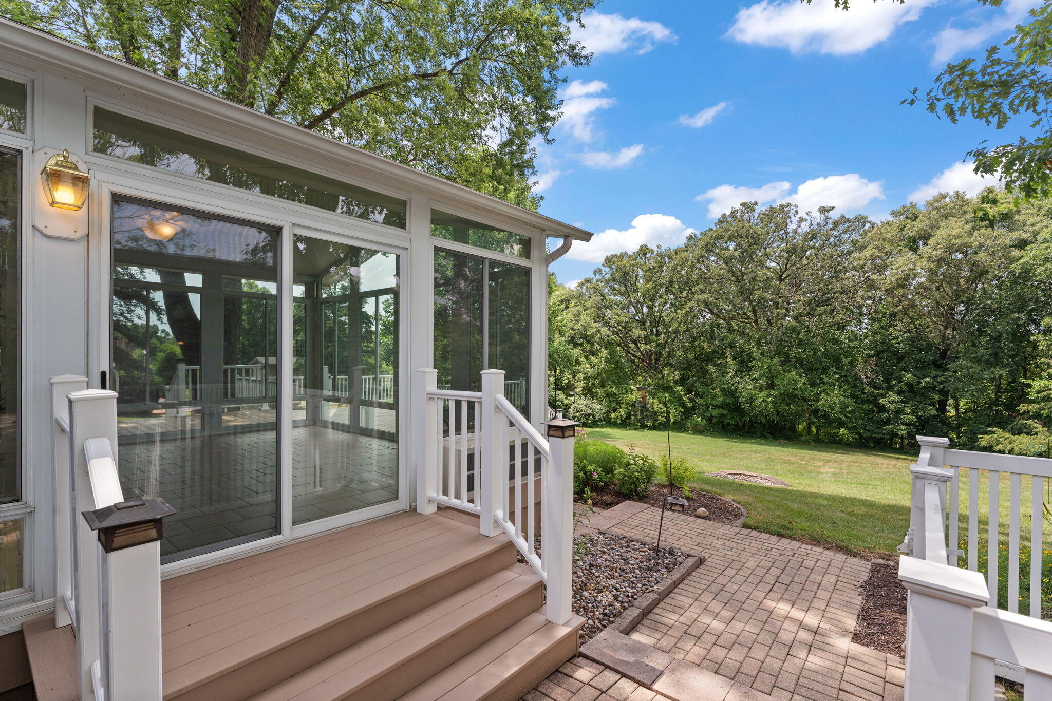 Valparaiso, Indiana 46385, United States, 4 Bedrooms Bedrooms, ,3 BathroomsBathrooms,Residential,Pending,171754