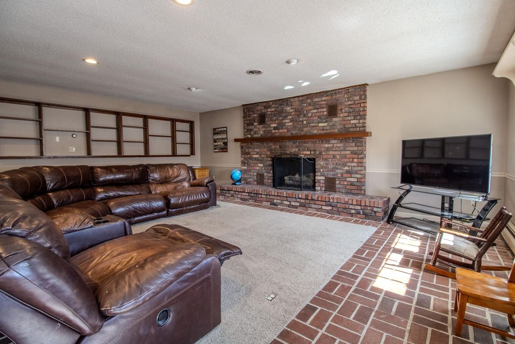 Photo of 1727 W West Win Road S, Winamac, IN 46996 (MLS # 831165)