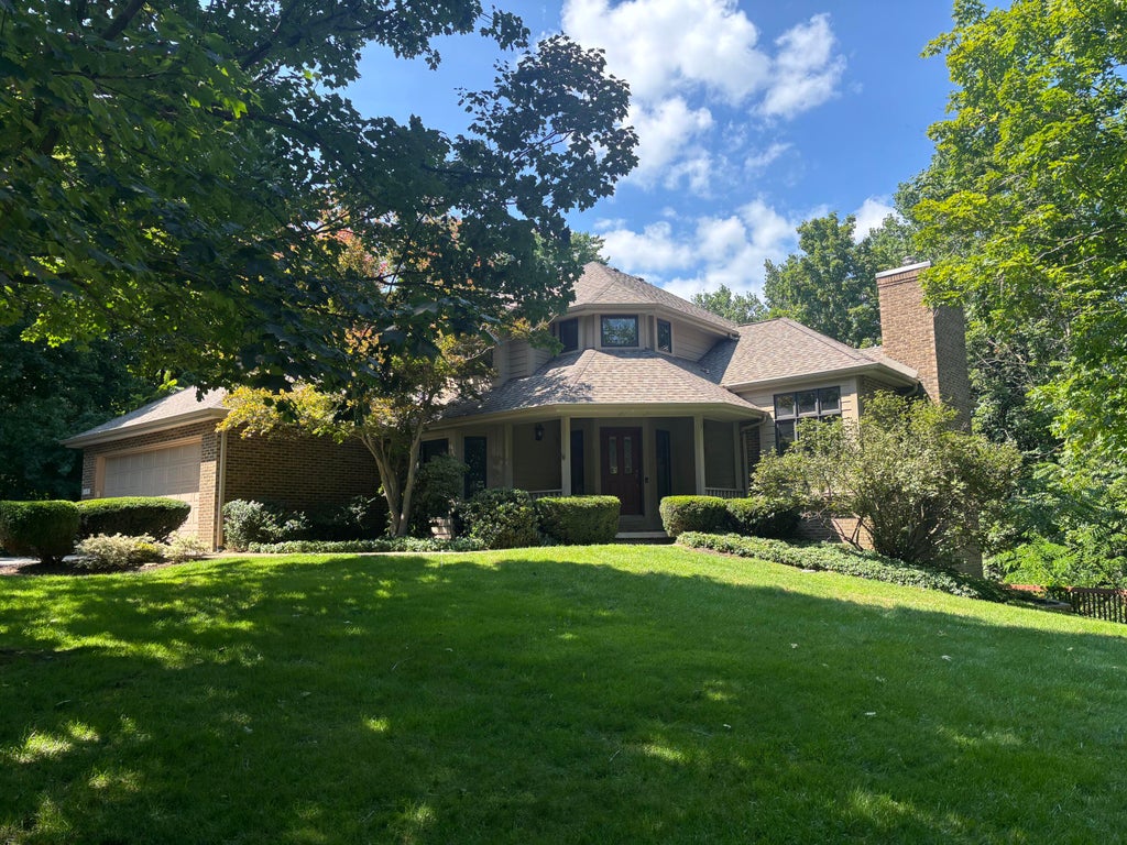 Photo of 239 Crabapple Lane, Valparaiso, IN 46383 (MLS # 843610)