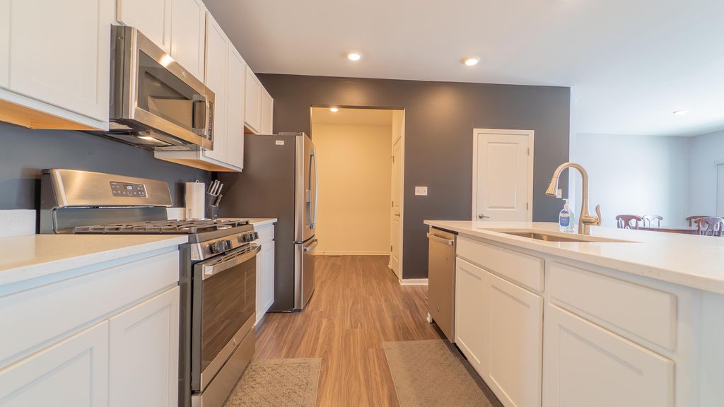 Photo of 10920 Missouri Place, Crown Point, IN 46307 (MLS # 832019)