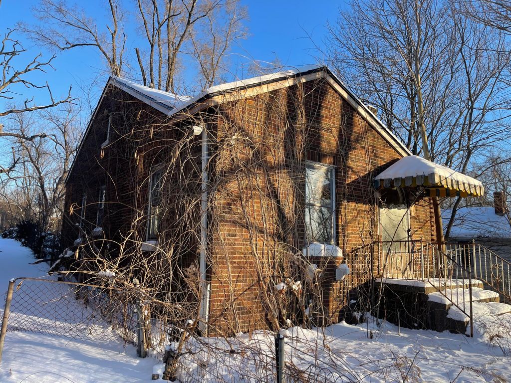 Photo of 4169 Monroe Street, Gary, IN 46408 (MLS # 833428)