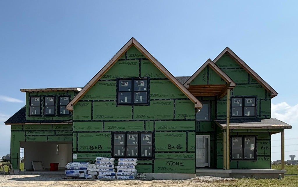 Photo of 9015 Iris Drive, Saint John, IN 46373 (MLS # 844614)