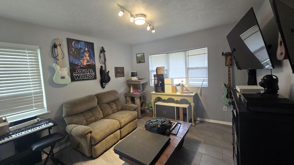 Photo of 501 N Bend Road, Beech Grove, IN 46107 (MLS # 838250)