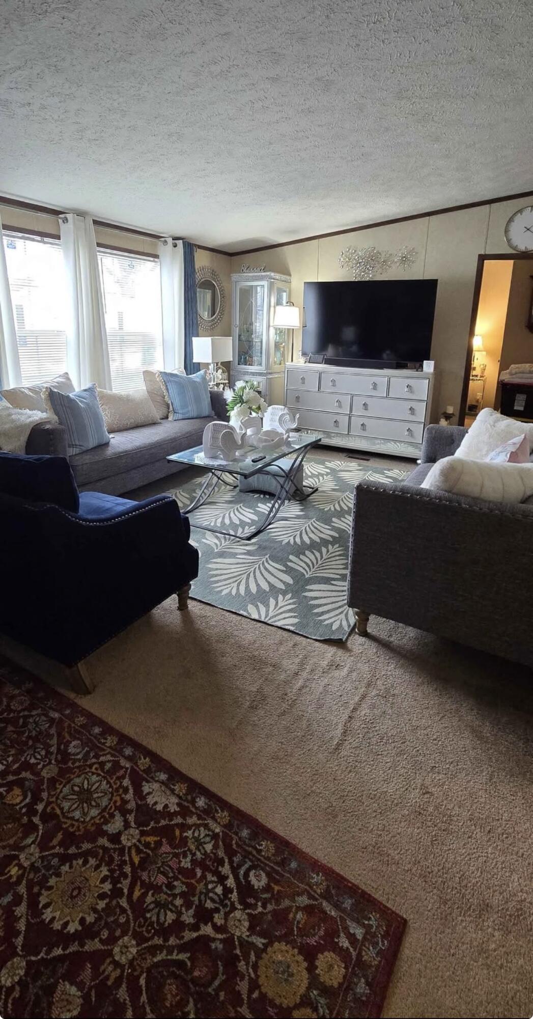 3601 Sheffield Avenue 125