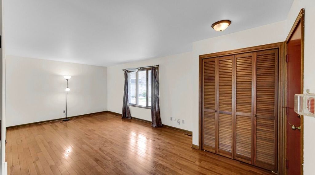 Photo of 1439 Elm Court, Schererville, IN 46375 (MLS # 832341)