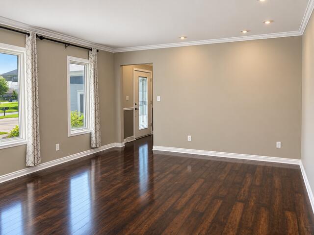 48 Briarwood Drive