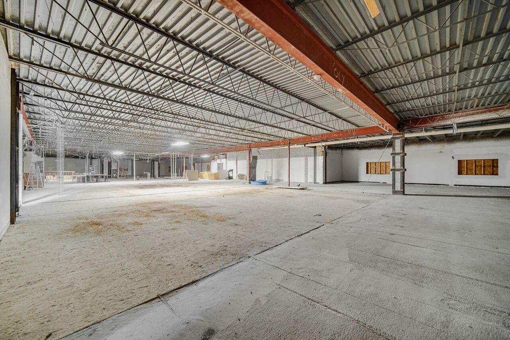 Photo of 4200 W Lincoln Highway, Merrillville, IN 46410 (MLS # 837005)