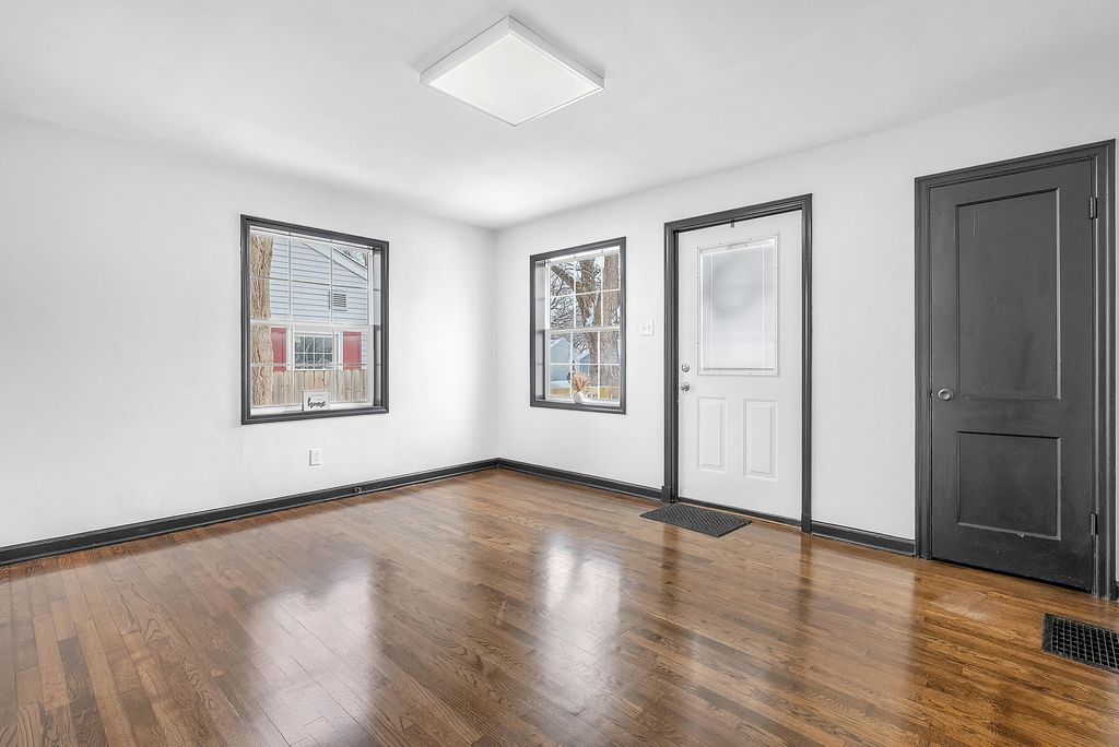 Photo of 209 W Bates Street, Hebron, IN 46341 (MLS # 831507)