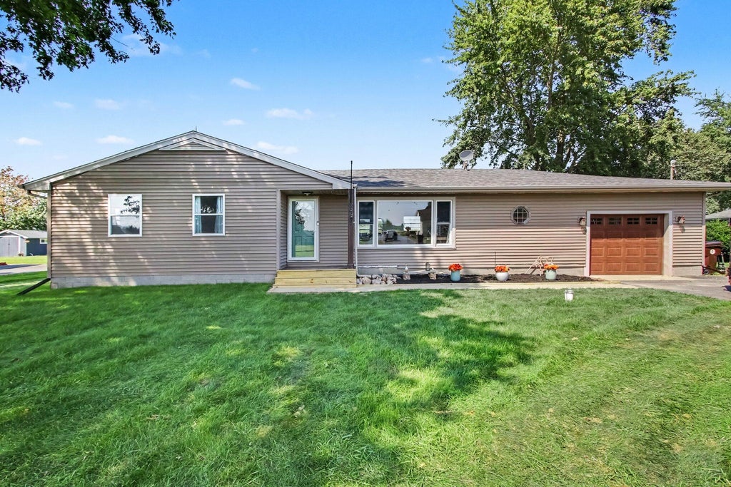 Photo of 397 E 300 S, Valparaiso, IN 46383 (MLS # 844270)
