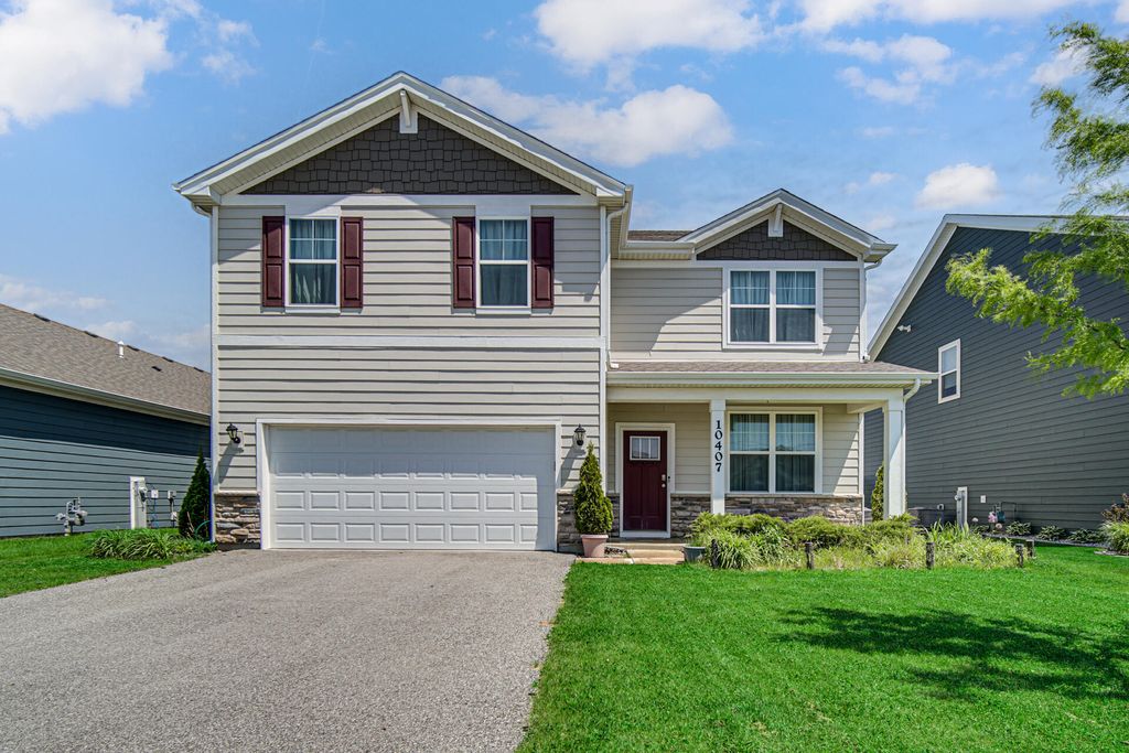 Photo of 10407 Whitney Place, Crown Point, IN 46307 (MLS # 839208)