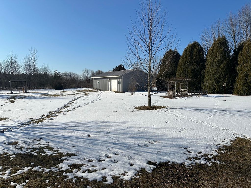 Photo of 2645 E 525 S, Knox, IN 46534 (MLS # 834069)