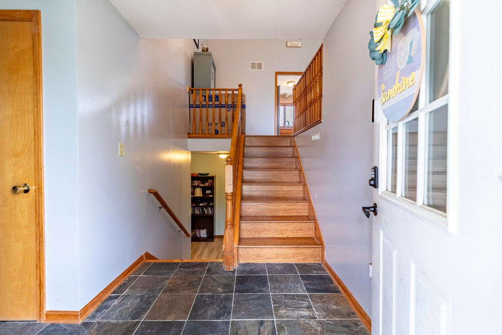 Photo of 7420 W 92nd Avenue, Crown Point, IN 46307 (MLS # 842272)