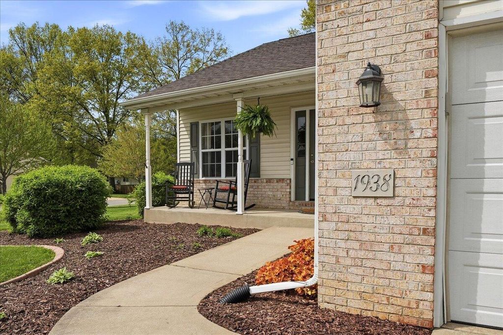 Photo of 1938 Cory Lane, Chesterton, IN 46304 (MLS # 838168)