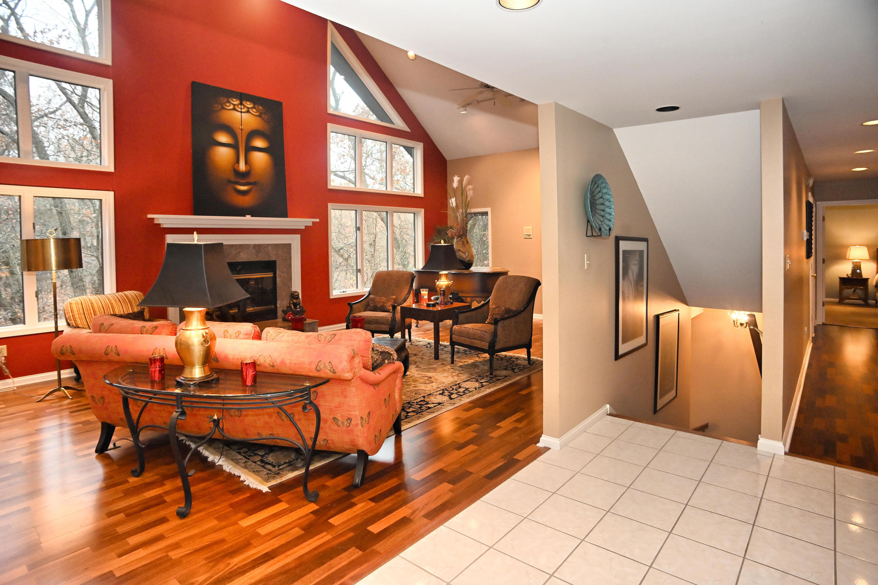 105 S Merrivale Avenue