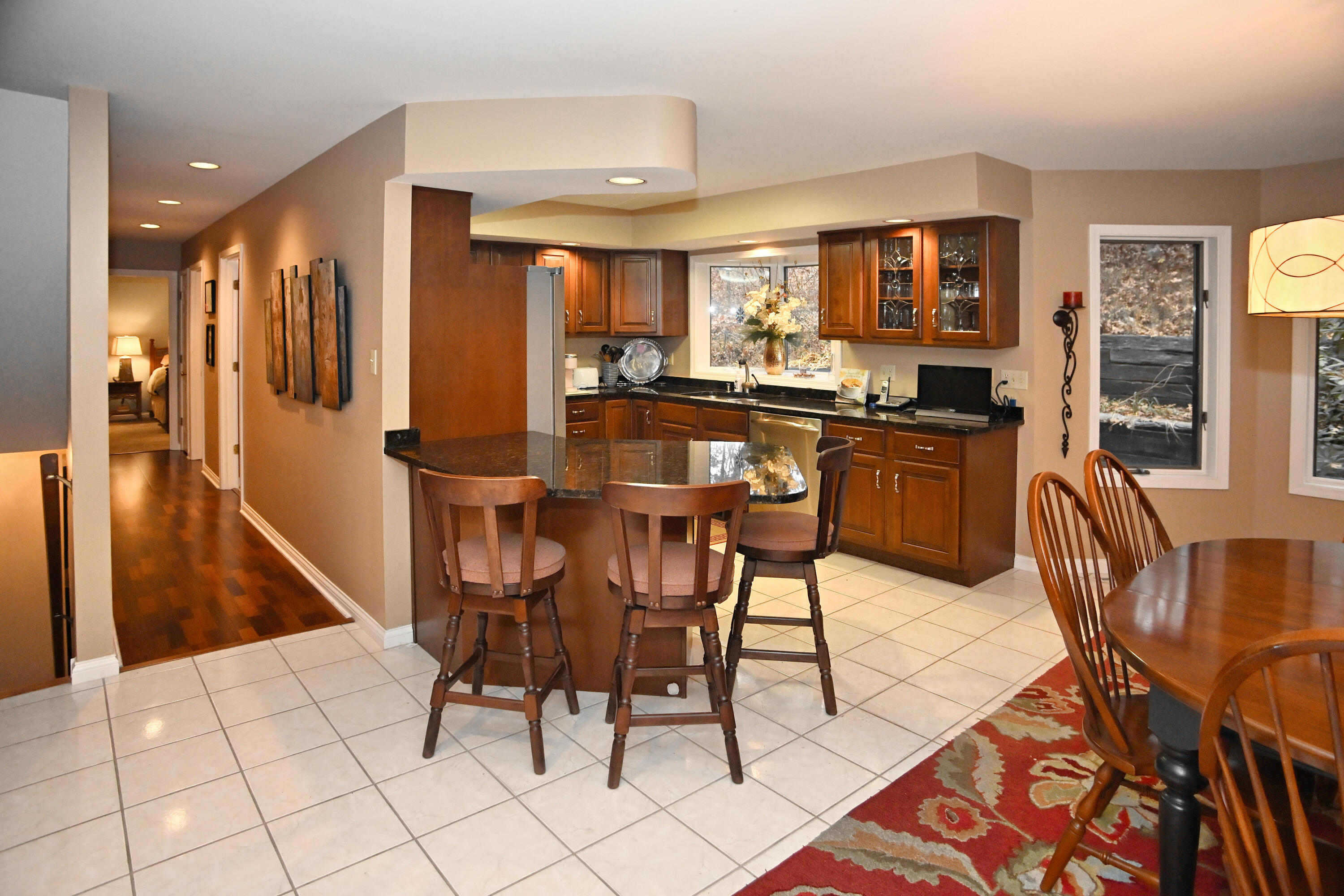 105 S Merrivale Avenue