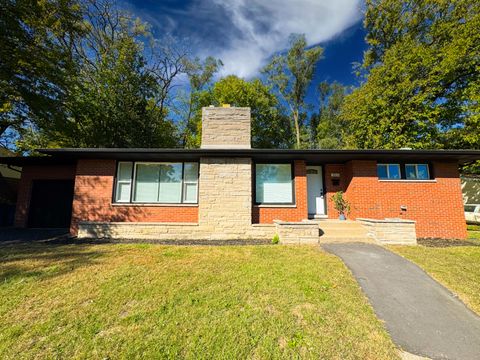 6910 Ash Avenue, Gary, IN 46403 - #: 829873