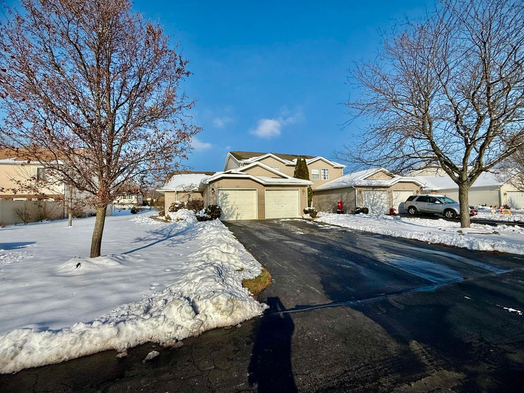 Photo of 1978 Laura Lane, Chesterton, IN 46304 (MLS # 831485)