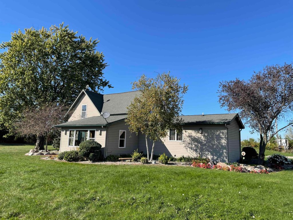 Photo of 499 W U.s. 30, Hamlet, IN 46532 (MLS # 838804)