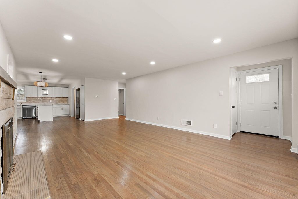 Photo of 7245 Olcott Avenue, Hammond, IN 46323 (MLS # 834961)