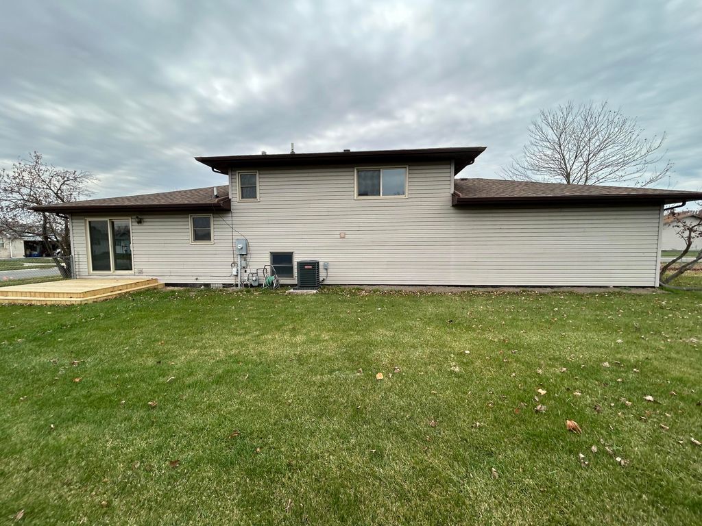 Photo of 3321 Morningside Street, Portage, IN 46368 (MLS # 831207)