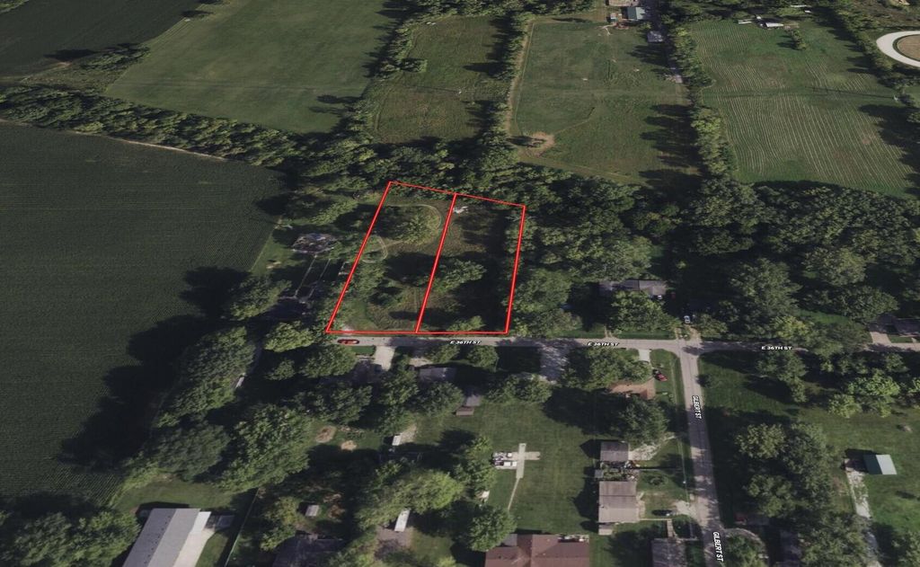 Photo of 4010 E 36th Street, Anderson, IN 46017 (MLS # 838680)