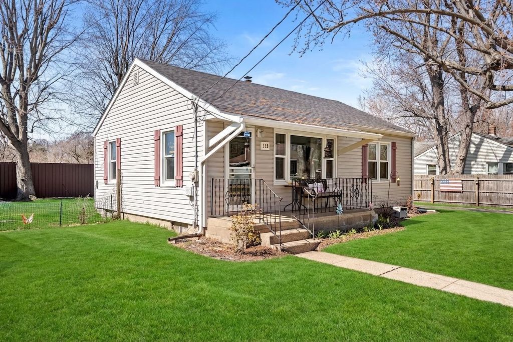 Photo of 113 Burnside Court, Michigan City, IN 46360 (MLS # 836226)