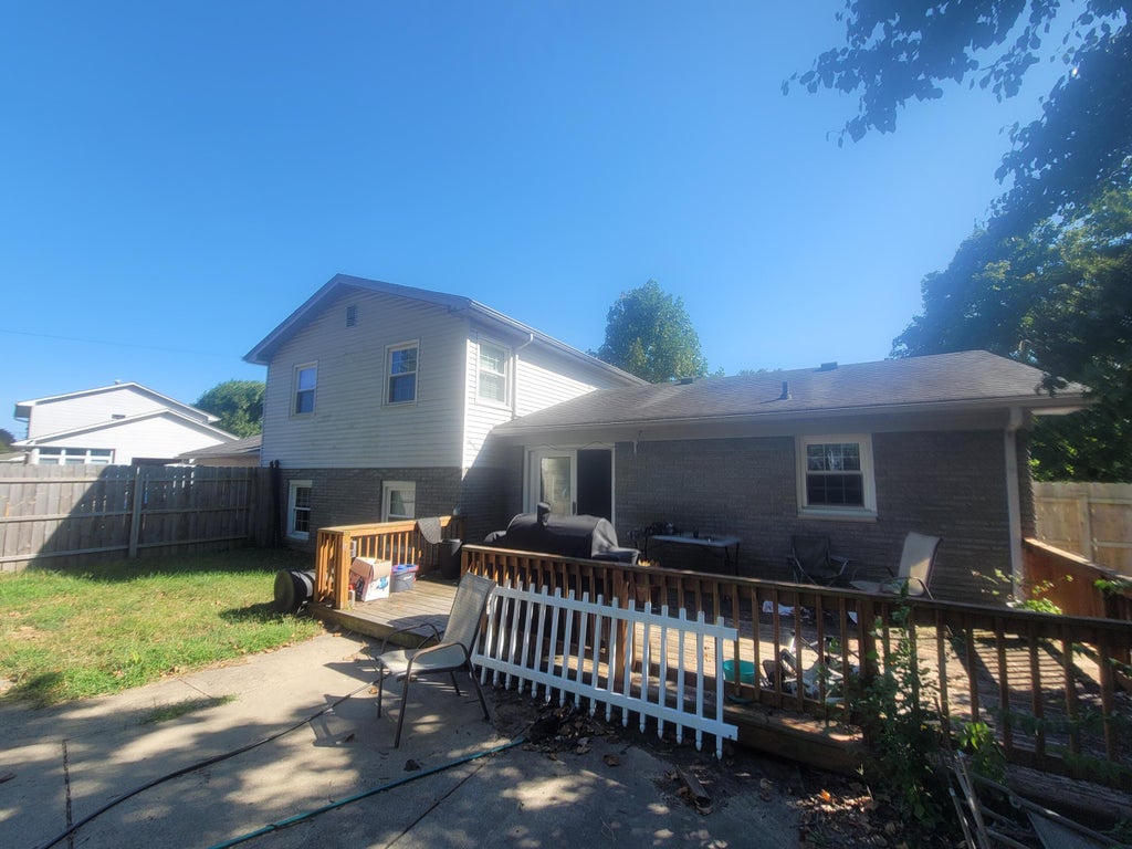 Photo of 4140 Kennedy Drive, Columbus, IN 47203 (MLS # 845453)