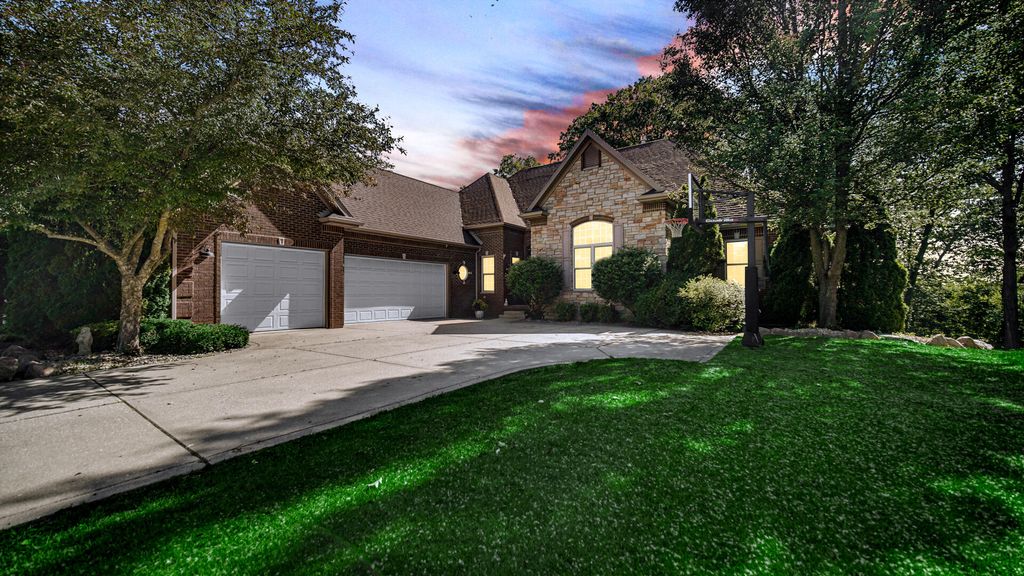 Photo of 81 Scotscraig Drive, Valparaiso, IN 46385 (MLS # 839726)