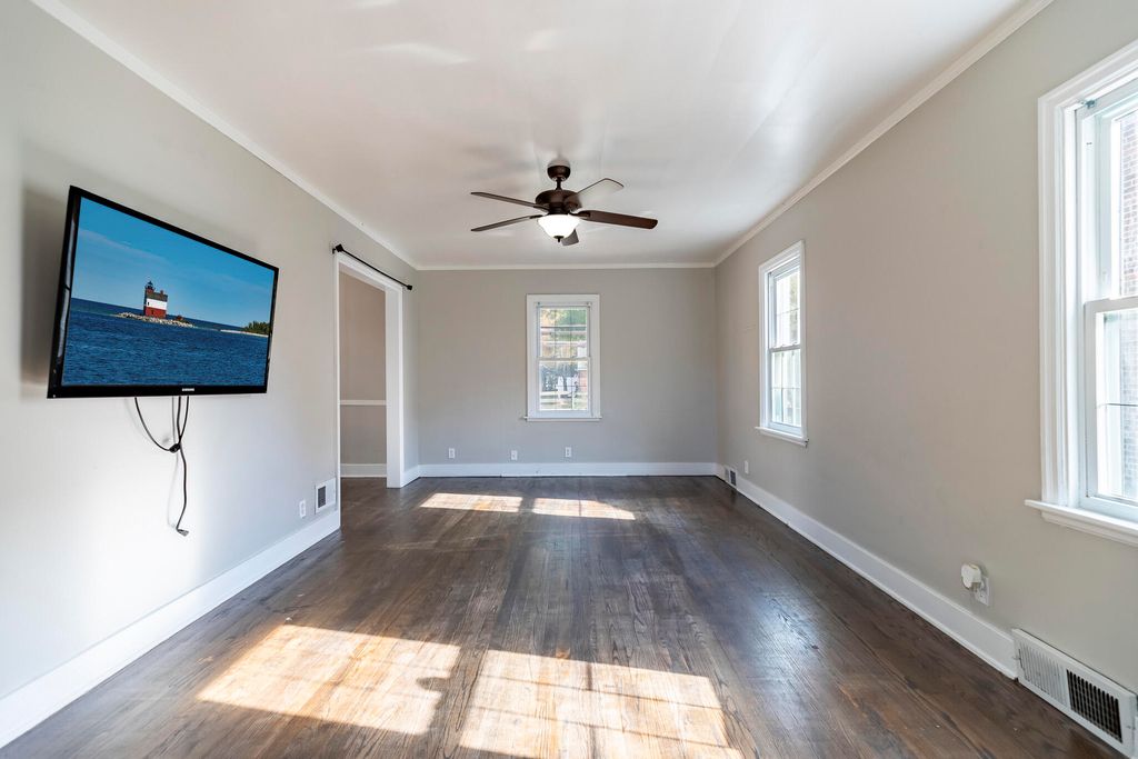 Photo of 7231 Olcott Avenue, Hammond, IN 46323 (MLS # 833176)