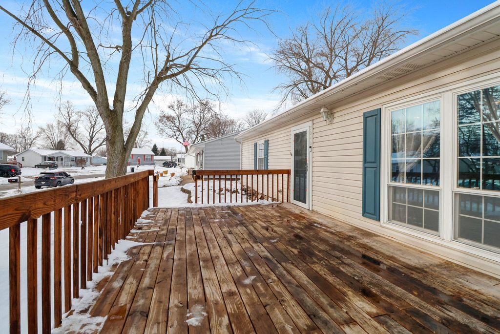 Photo of 7040 Elaine Avenue, Portage, IN 46368 (MLS # 831837)