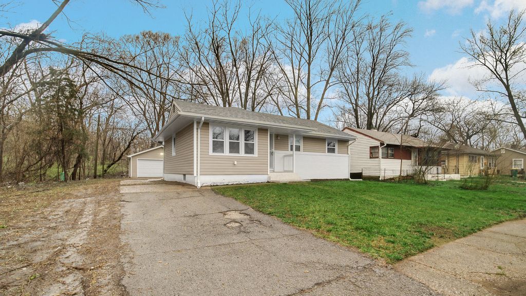 Photo of 1330 Idaho Street, Gary, IN 46403 (MLS # 836622)