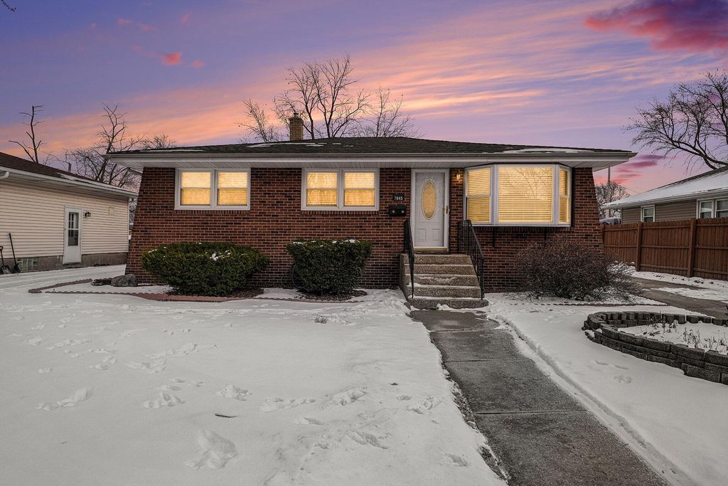 Photo of 7845 Van Buren Avenue, Munster, IN 46321 (MLS # 833785)