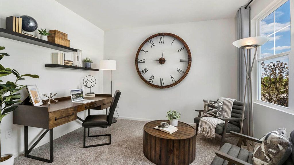 Photo of 126 Cressmoor Boulevard, Hobart, IN 46342 (MLS # 832356)