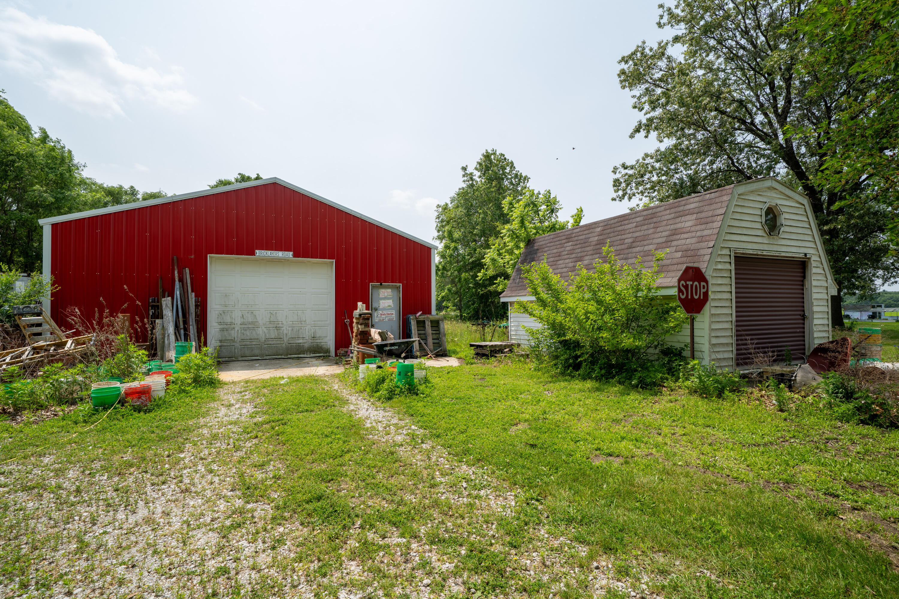 2251 W St Rd 10