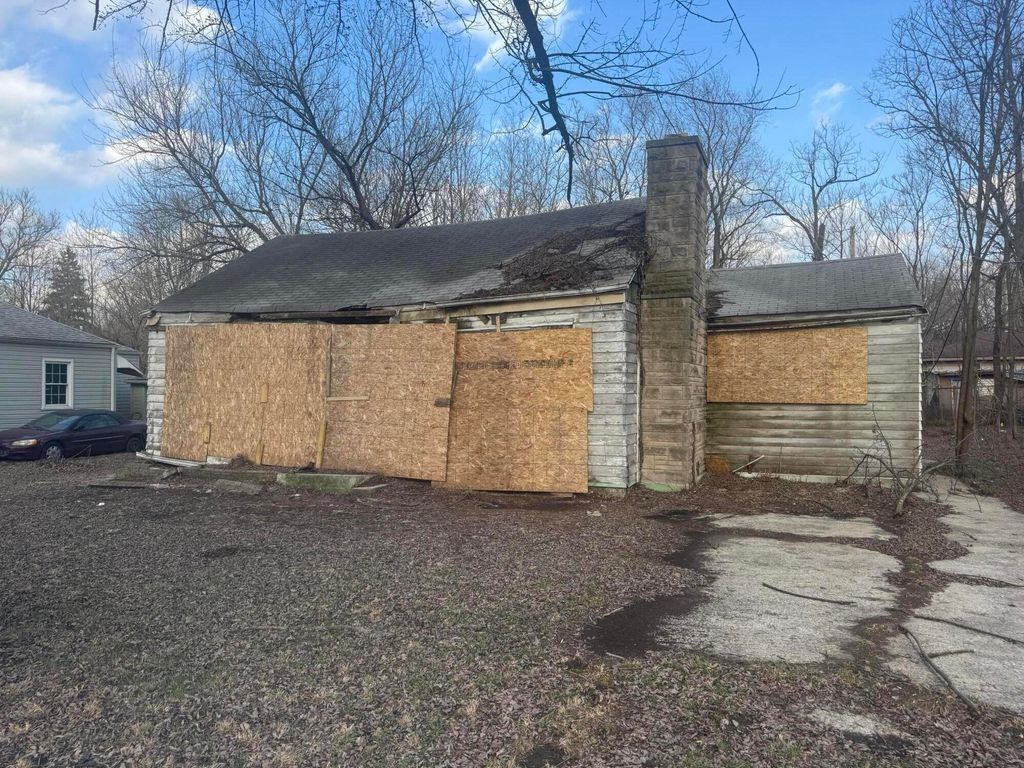 Photo of 4821-29 Vermont Place, Gary, IN 46409 (MLS # 835196)